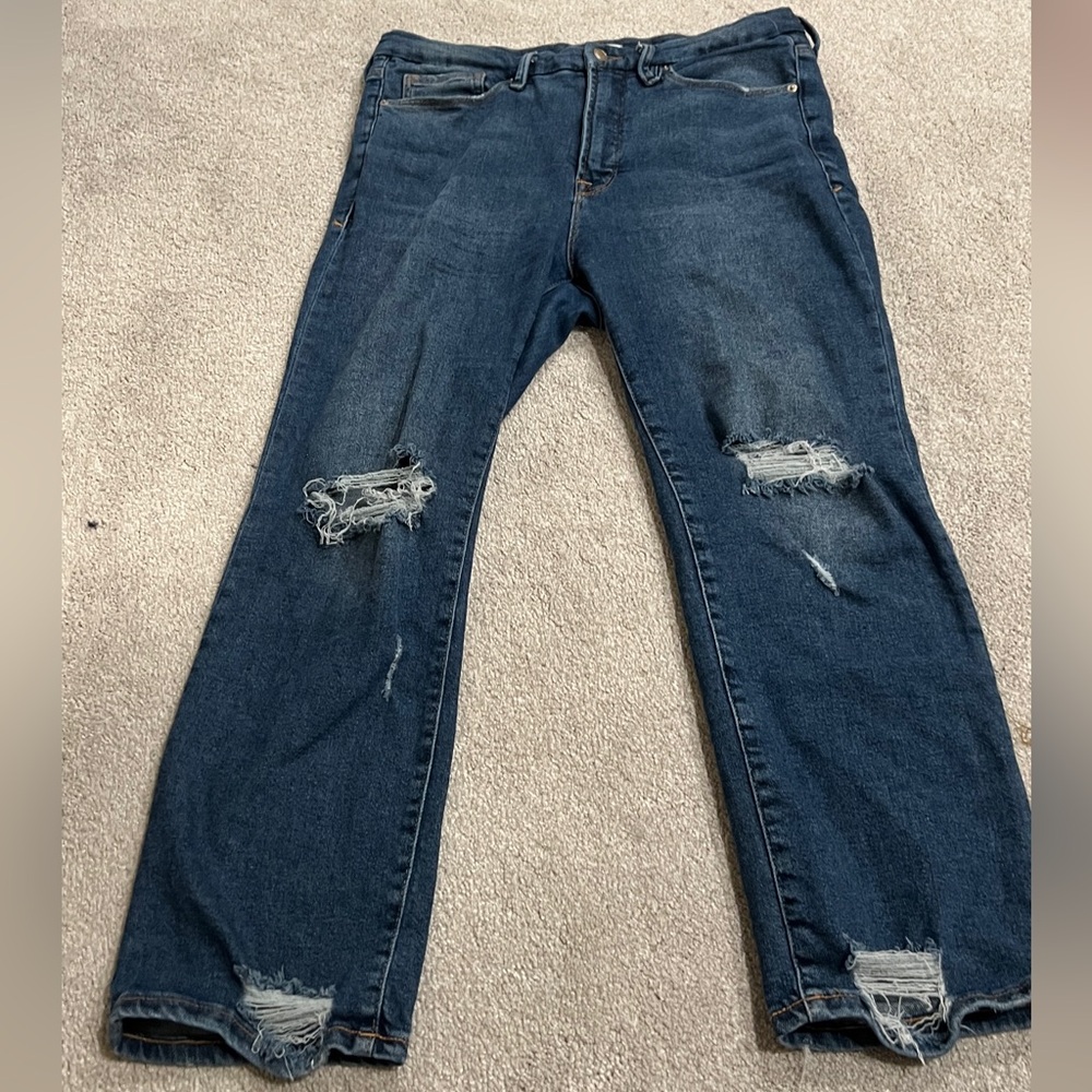 Good American Distressed Blue Jeans size 15